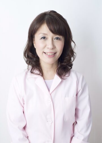 富山市富山駅の耳つぼジュエリーダイエットサロン瘦身館aya代表河南文子